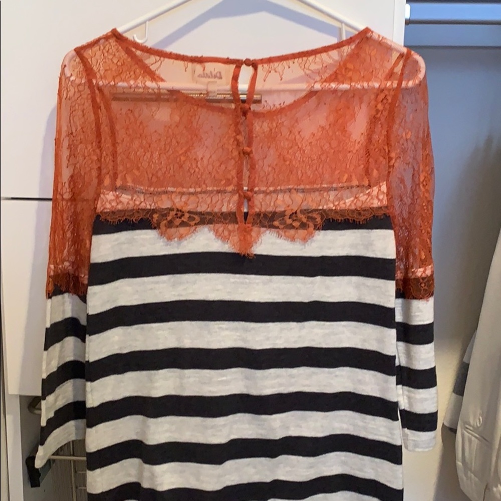 Deletes at Anthropology Top - Picture 2 of 5